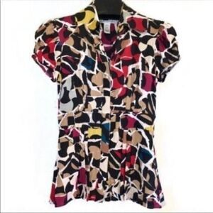 Diane Von Furstenberg silk short sleeve collar button up top 12 BoxM